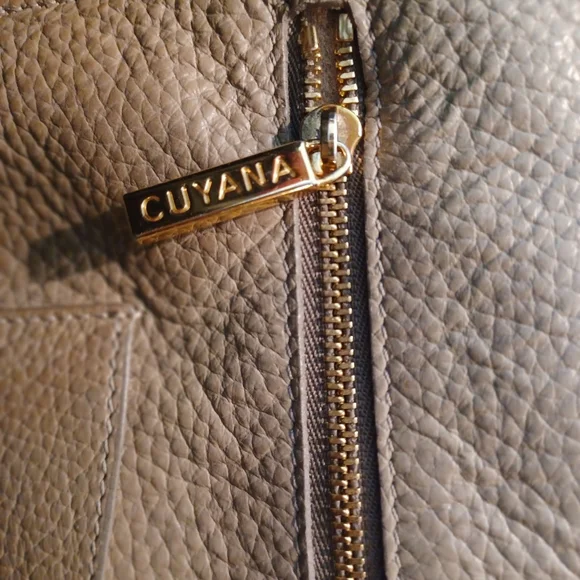 Cuyana Taupe Handbag - Picture 6 of 12